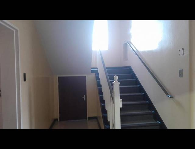 OFFICE PROPERTY TO RENT IN CAPRICORN